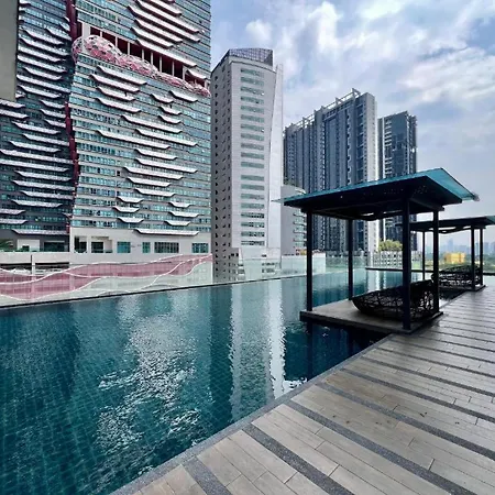 Reizz Residence By Leo Suites